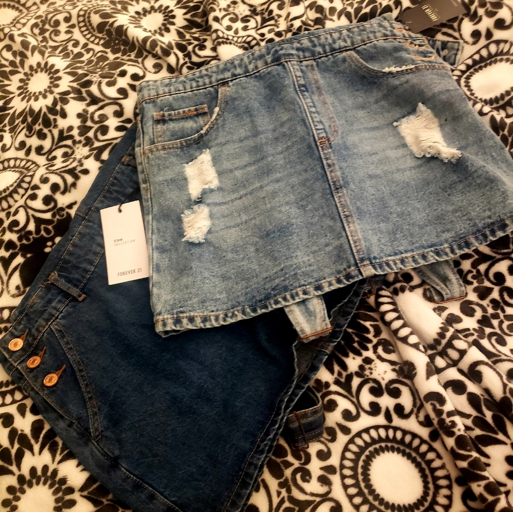 Overall mini skirt (2 pair)